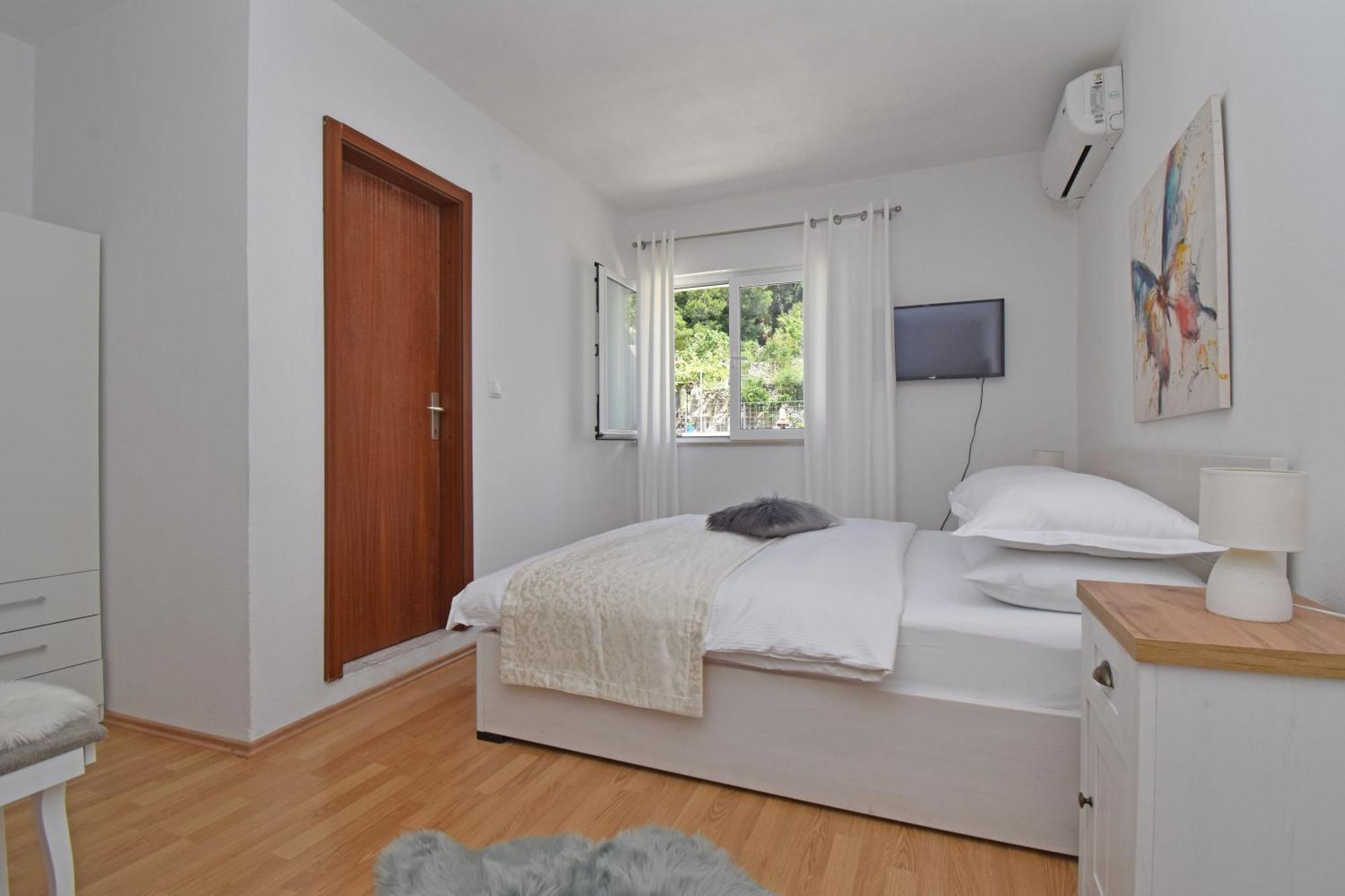 Apartment & Rooms Meri Tučepi Eksteriør billede