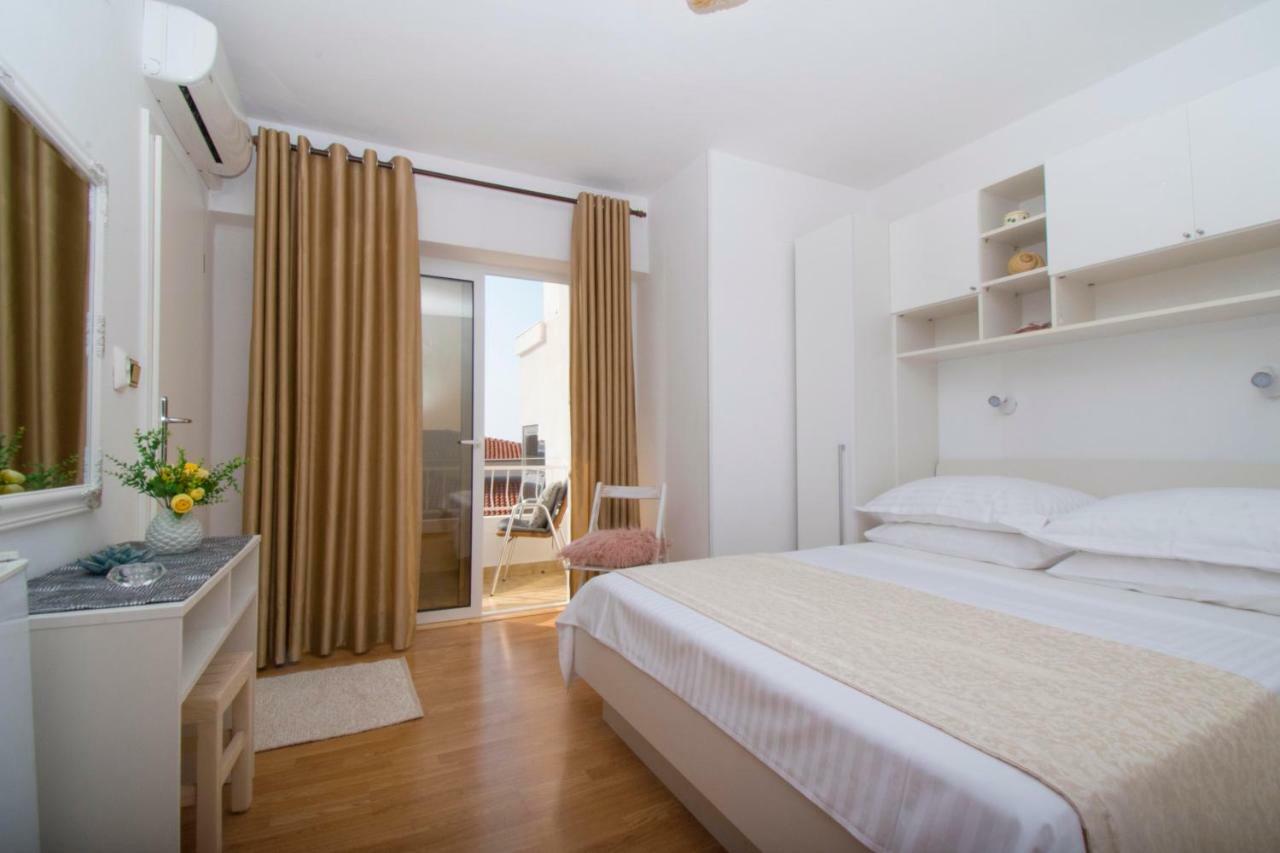 Apartment & Rooms Meri Tučepi Eksteriør billede