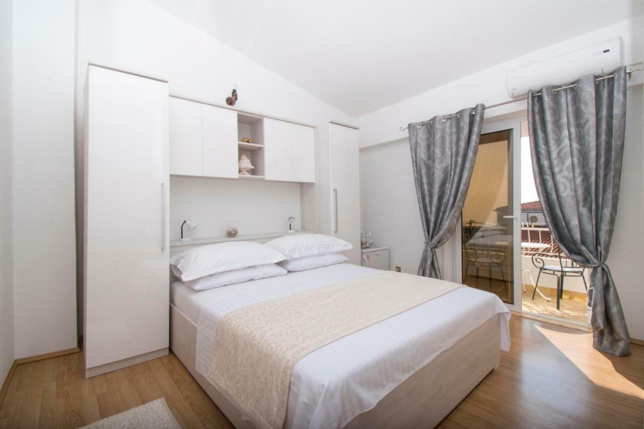 Apartment & Rooms Meri Tučepi Eksteriør billede